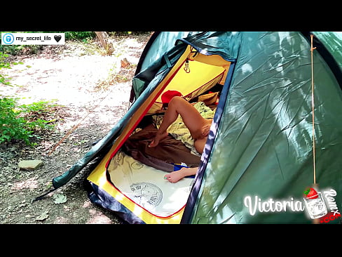 ❤️ Gefilmd op camera Gepassioneerd aftrekken Vreemdeling in een tent Porno at nl.epicshowdown.top