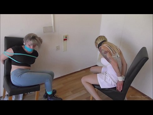 ❤️ Verslaafd / vastgebonden en de mond gesnoerd / jonkvrouw in nood Porno at nl.epicshowdown.top